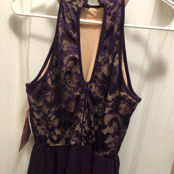 Dress - Picture 4 of 5